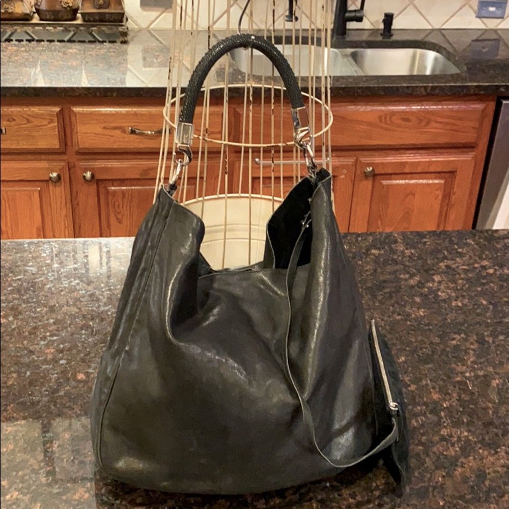Yves Saint Laurent Roady lg black leather handbag